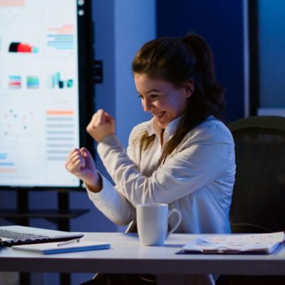 What Every New Entrepreneur Should Learn About Managing Clients & Work